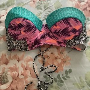 HULA Honey bikini top Med padded for a bust bust blue pink black tropical